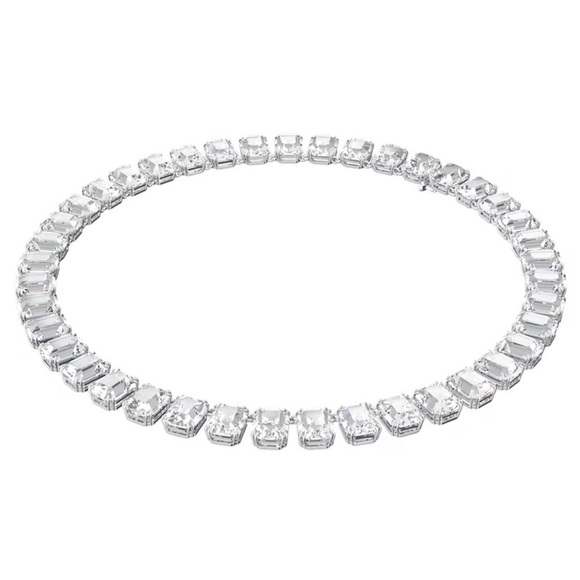 Swarovski Jewelry - Gorgeous Genuine Swarovski Clear Octagon Cut Necklace With Extender